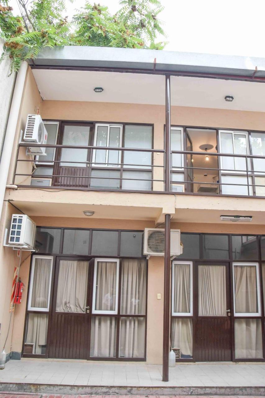 Apartamentos Quinta Seccion เมนโดซา ภายนอก รูปภาพ