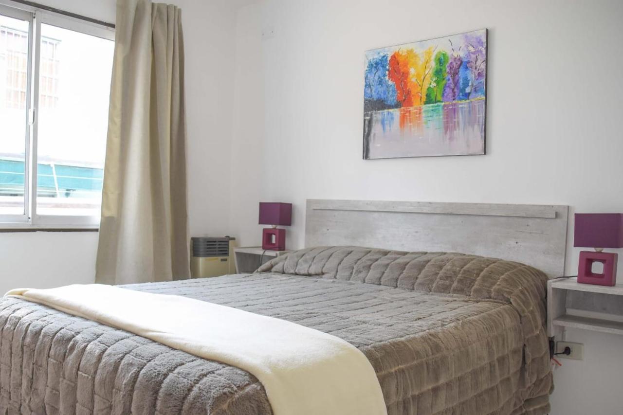 Apartamentos Quinta Seccion เมนโดซา ภายนอก รูปภาพ