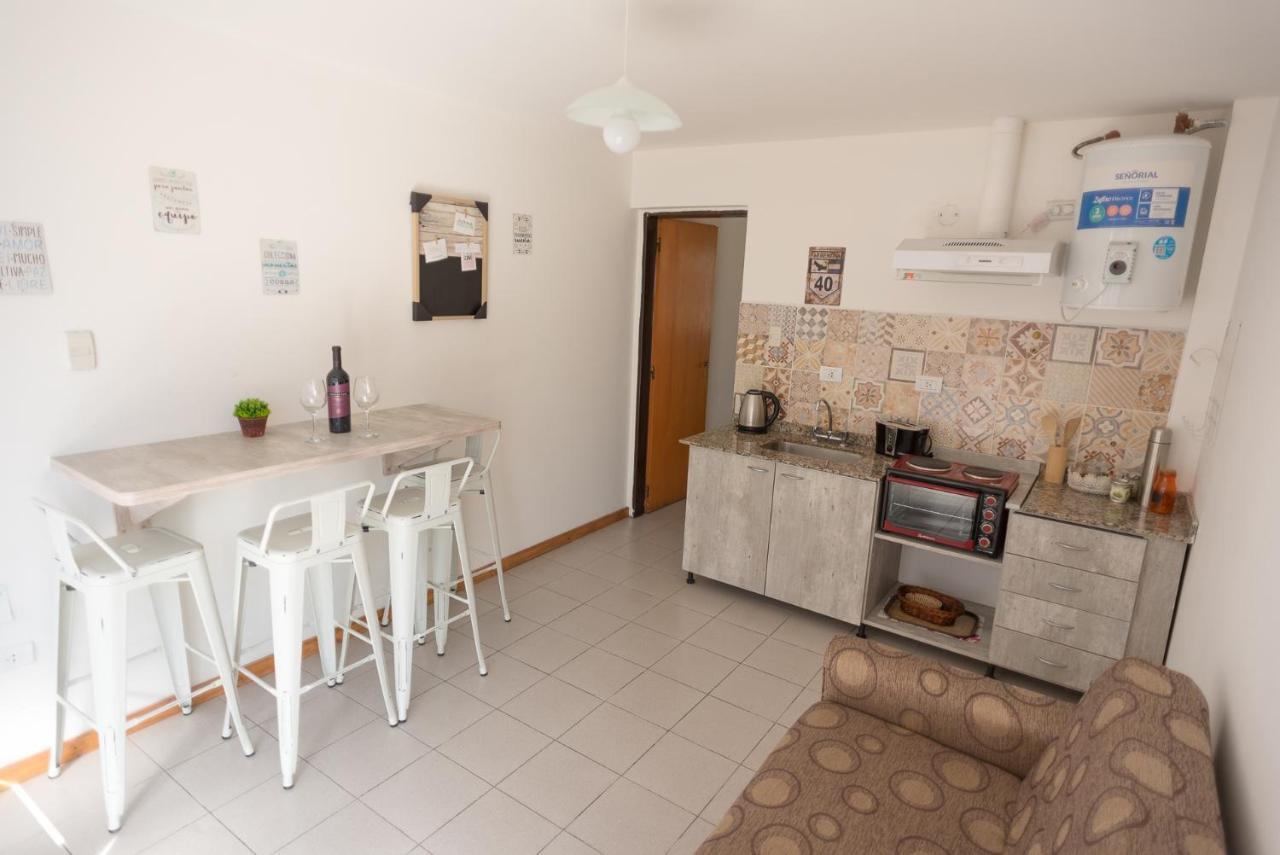 Apartamentos Quinta Seccion เมนโดซา ภายนอก รูปภาพ